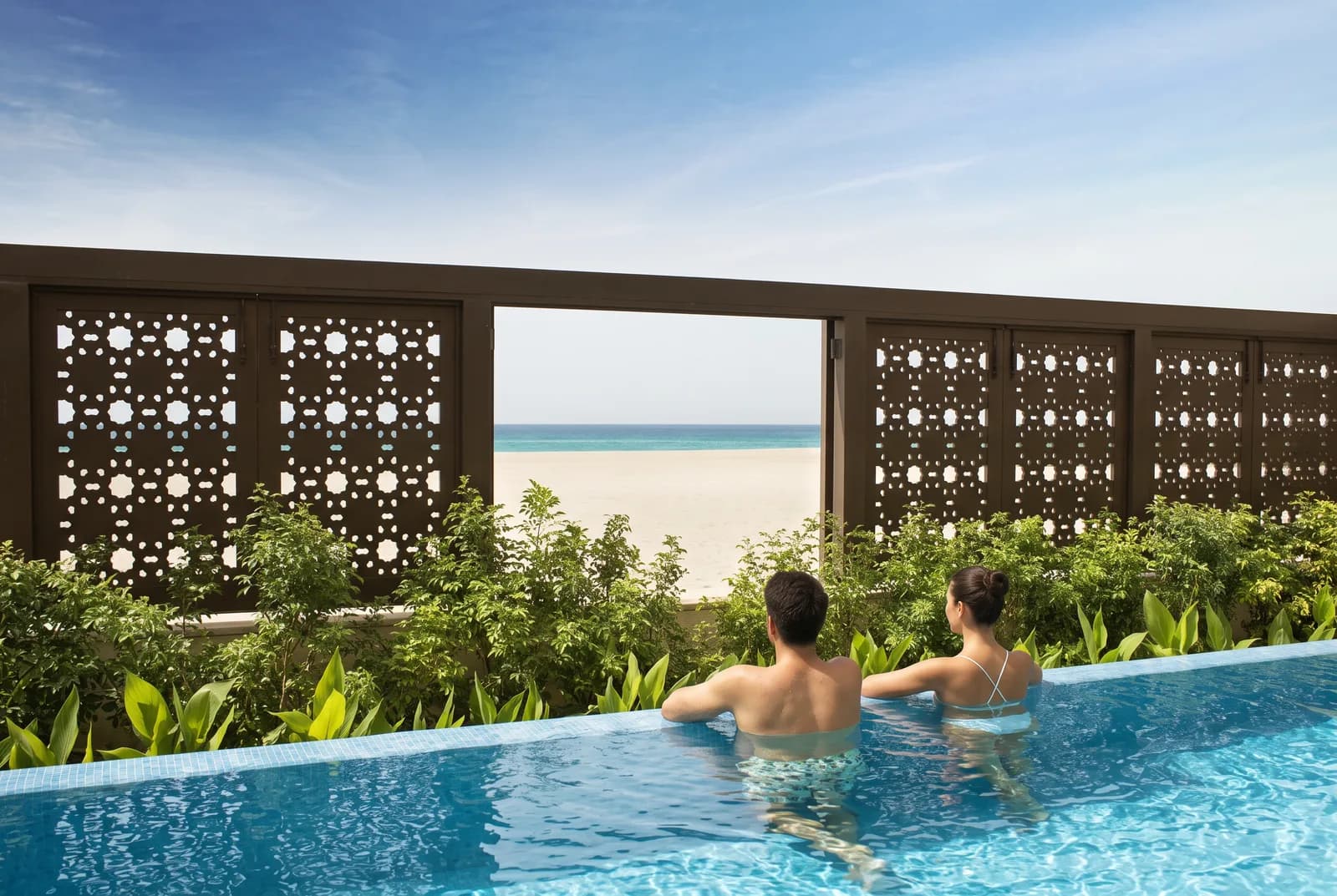 Pool with a sea view, Saadiyat Rotana