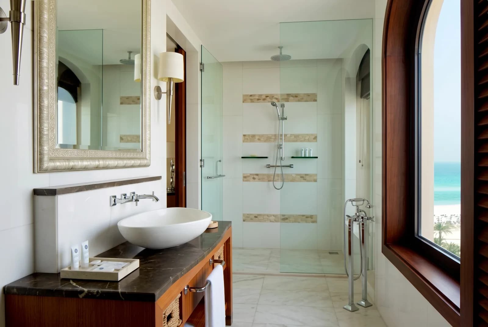 Salle de bains, St. Regis Saadiyat Island